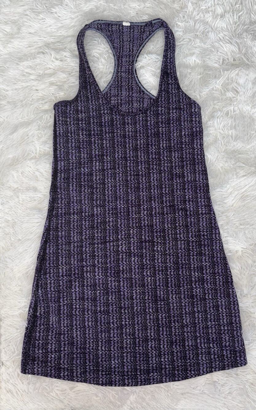 Lululemon Cool Racerback Long Ziggy Luon Sz. 4 Purple Tank. Comf, Grt. Shape
